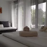 아파트 Apartma Golob *